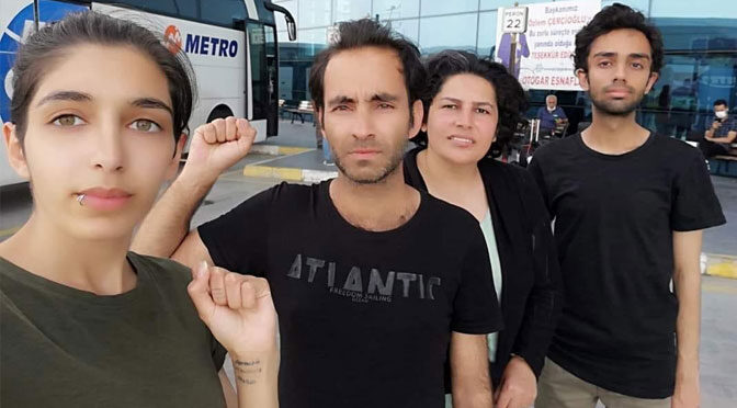 چهار پناهجوی بازداشتی و در خطر دیپورت در ترکیه بعدازظهر امروز آزاد شدند.